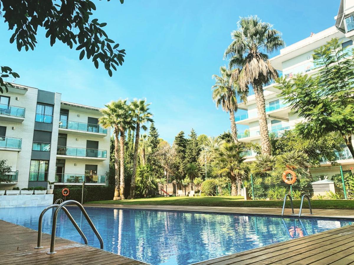 Ferienwohnung Apartamento Con Piscina Y Parking En Lloret De Mar Exterior foto